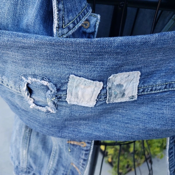 Forever 21 Womens Denim Jacket - Picture 5 of 6